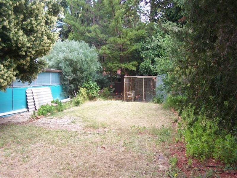 1 Brigalow Way, Lesmurdie WA 6076