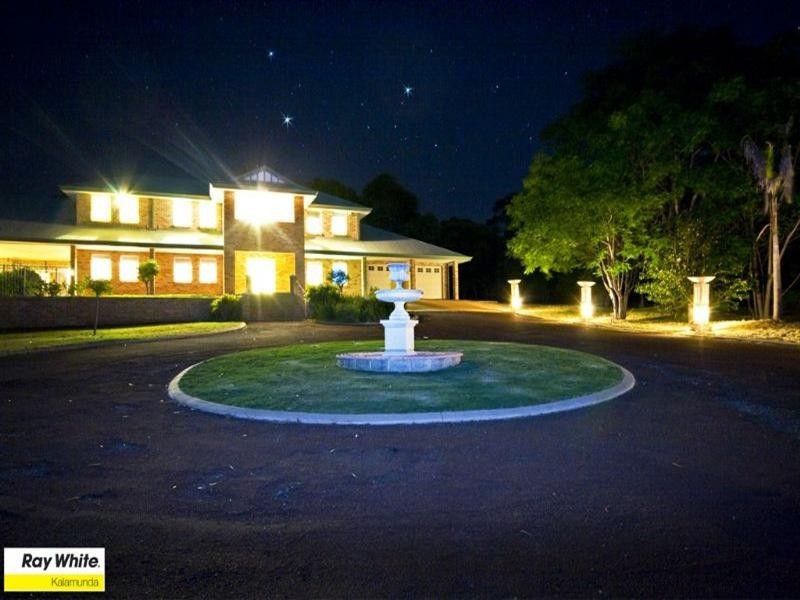 35 Maud Road, Maida Vale WA 6057