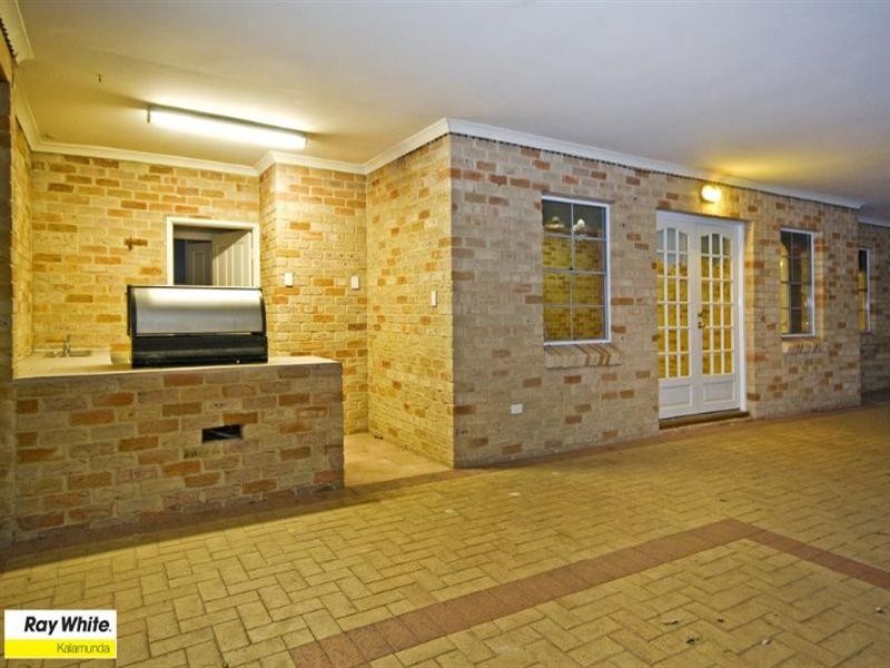 35 Maud Road, Maida Vale WA 6057