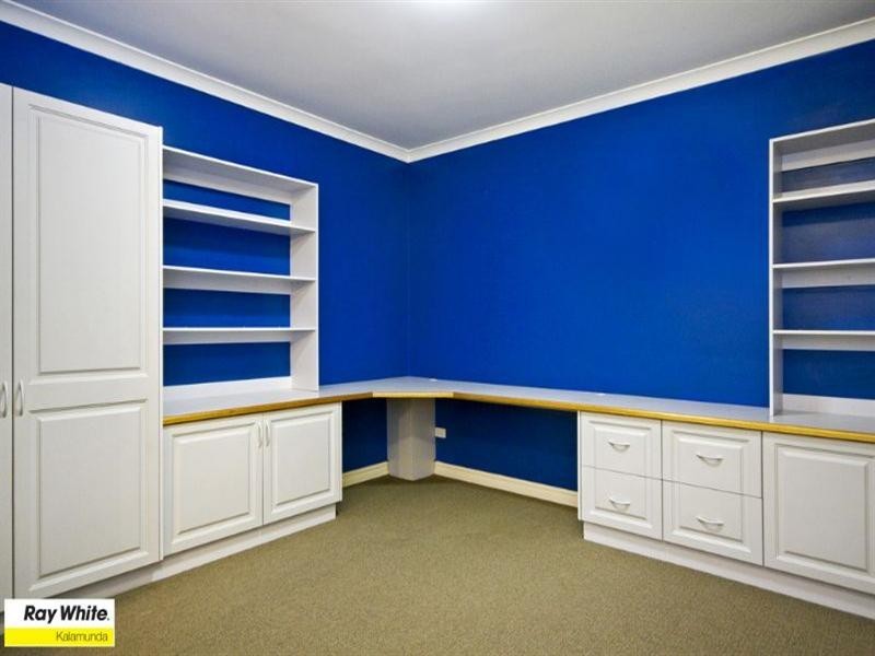 35 Maud Road, Maida Vale WA 6057