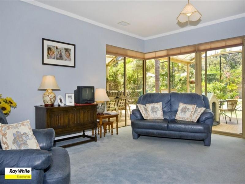 52 Yorna Road, Kalamunda WA 6076