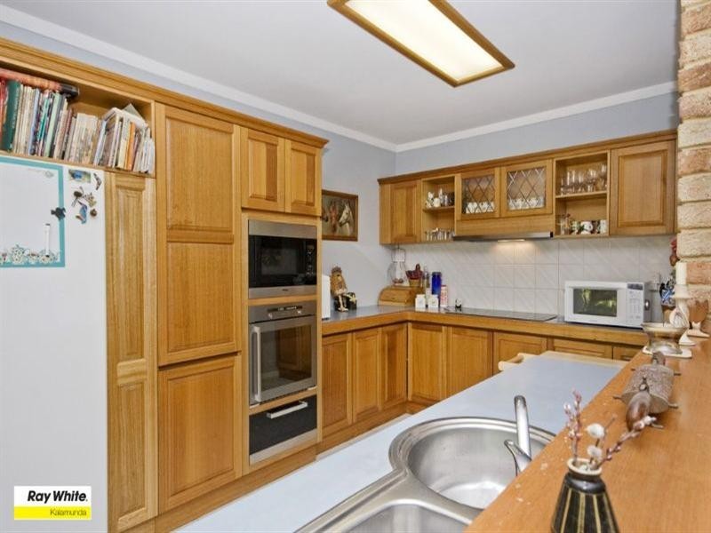 52 Yorna Road, Kalamunda WA 6076