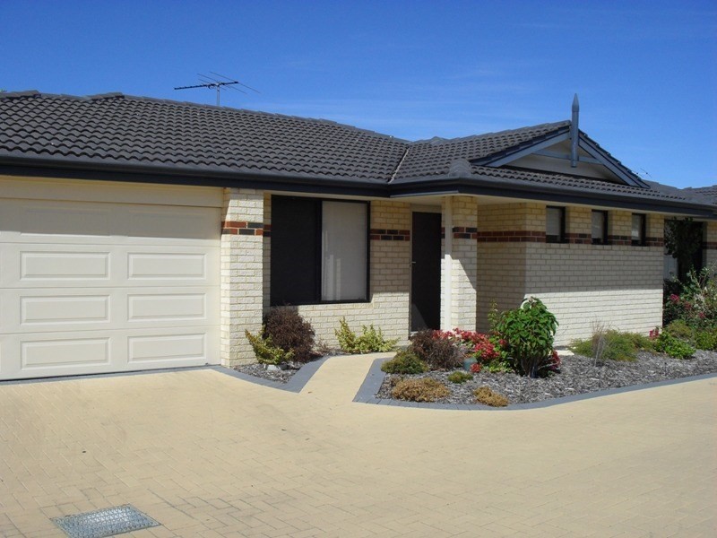 3/30 Canning Road, Kalamunda WA 6076