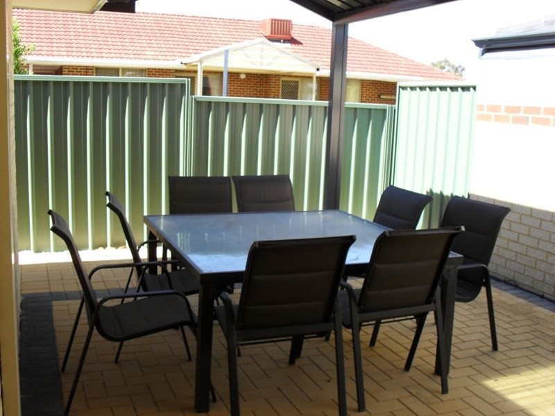 3/30 Canning Road, Kalamunda WA 6076