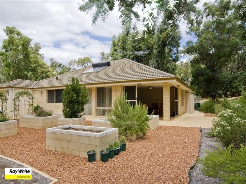 31 Watsonia Road, Gooseberry Hill WA 6076