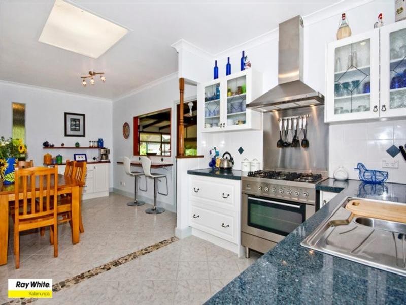 195 Orange Valley Road, Kalamunda WA 6076