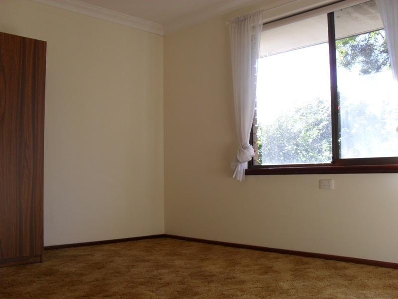 4 Boonooloo Court, Kalamunda WA 6076