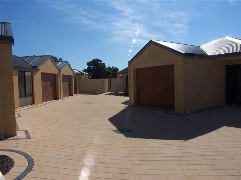 U5 21 Maida Vale Road, Maida Vale WA 6057