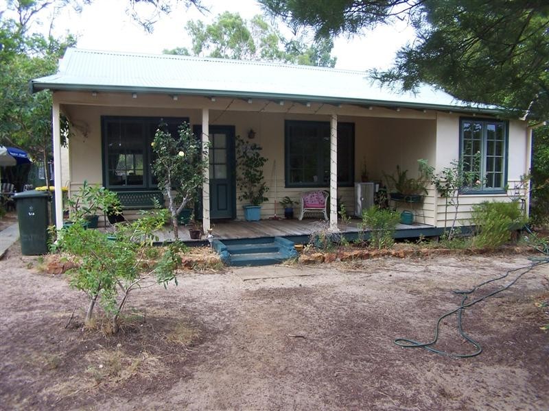 a/35 Recreation Road, Kalamunda WA 6076
