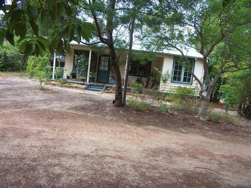 a/35 Recreation Road, Kalamunda WA 6076