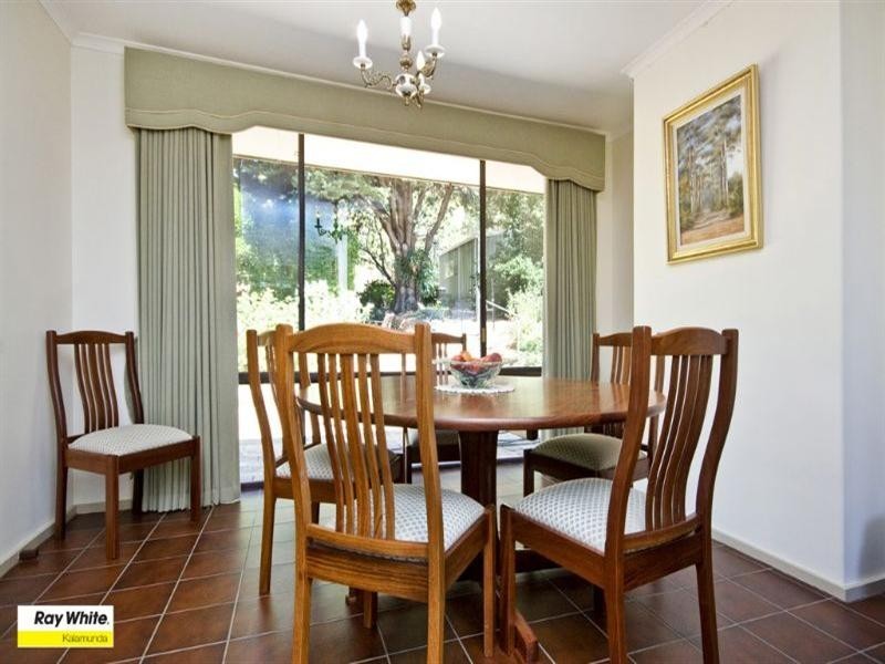 14 Watsonia Road, Gooseberry Hill WA 6076