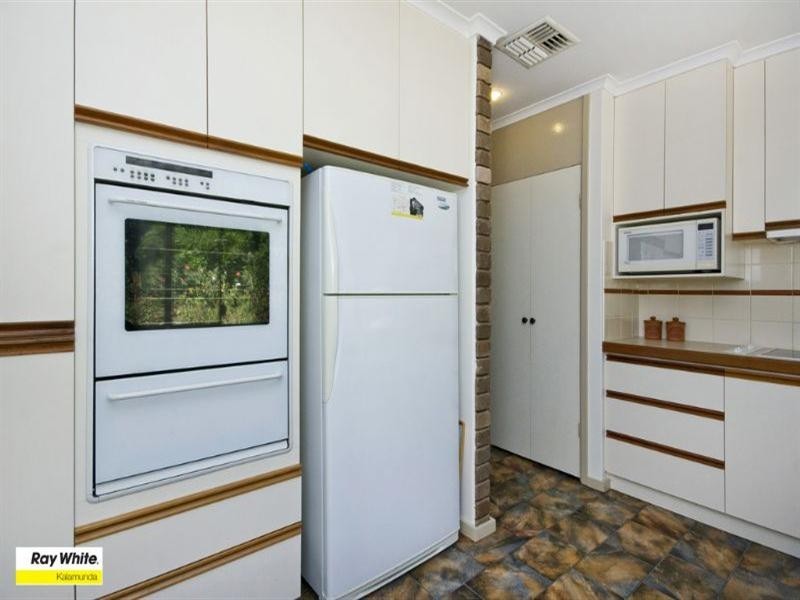 14 Watsonia Road, Gooseberry Hill WA 6076