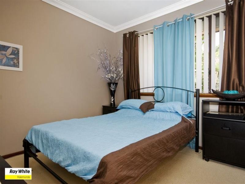 10 Ind Street, Lesmurdie WA 6076