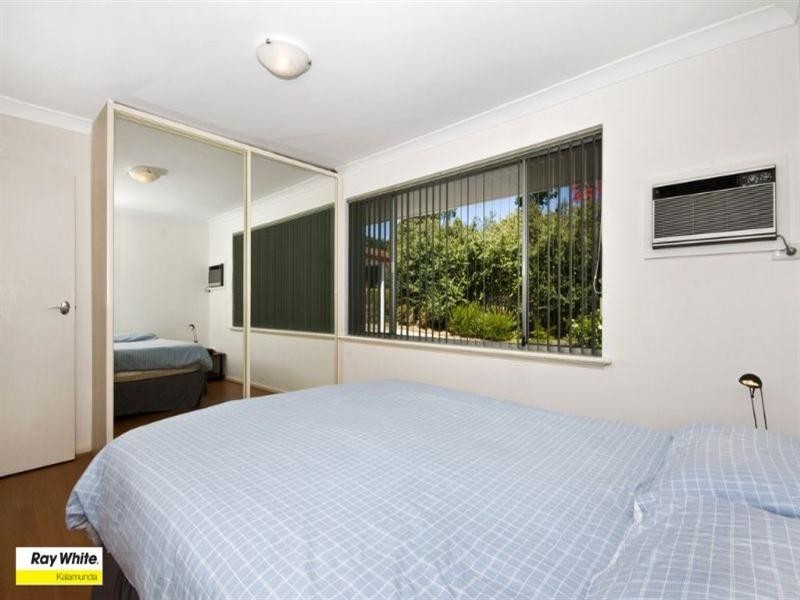 2/52 Williams Street, Kalamunda WA 6076