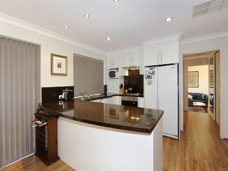 28A CANTER Court, Orange Grove WA 6109