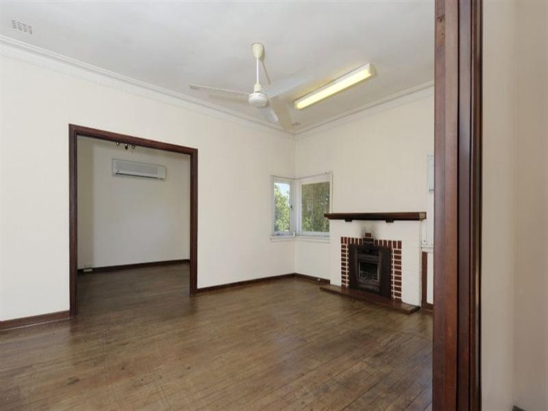 37 Cotherstone Road, Kalamunda WA 6076