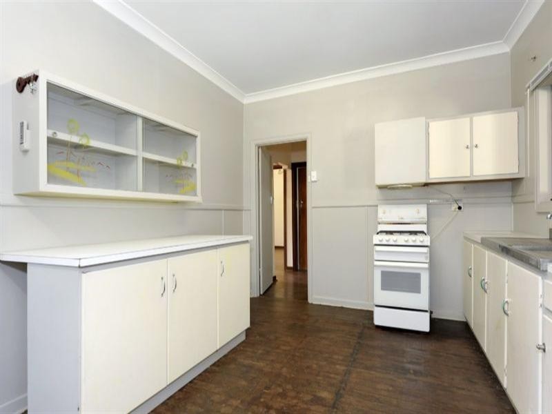 37 Cotherstone Road, Kalamunda WA 6076