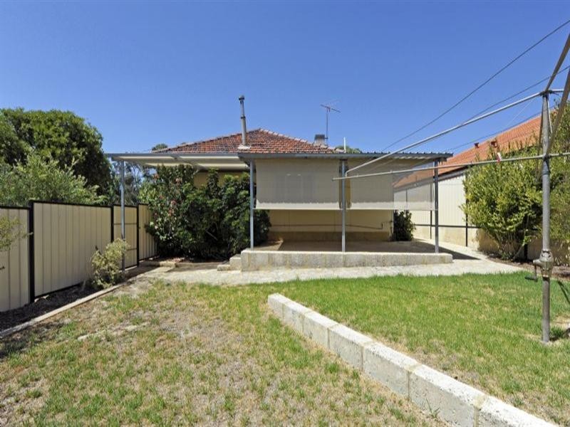 37 Cotherstone Road, Kalamunda WA 6076