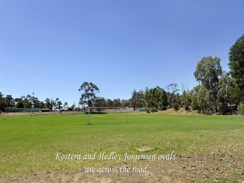 37 Cotherstone Road, Kalamunda WA 6076