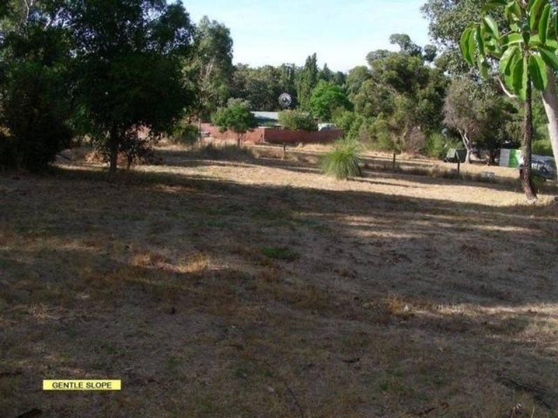 91 Railway Road, Kalamunda WA 6076