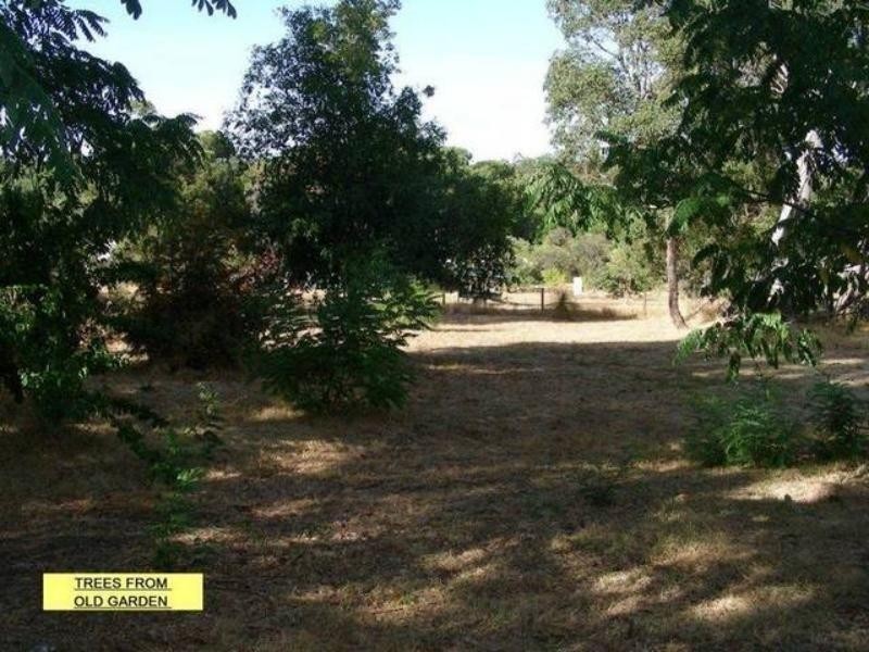 91 Railway Road, Kalamunda WA 6076