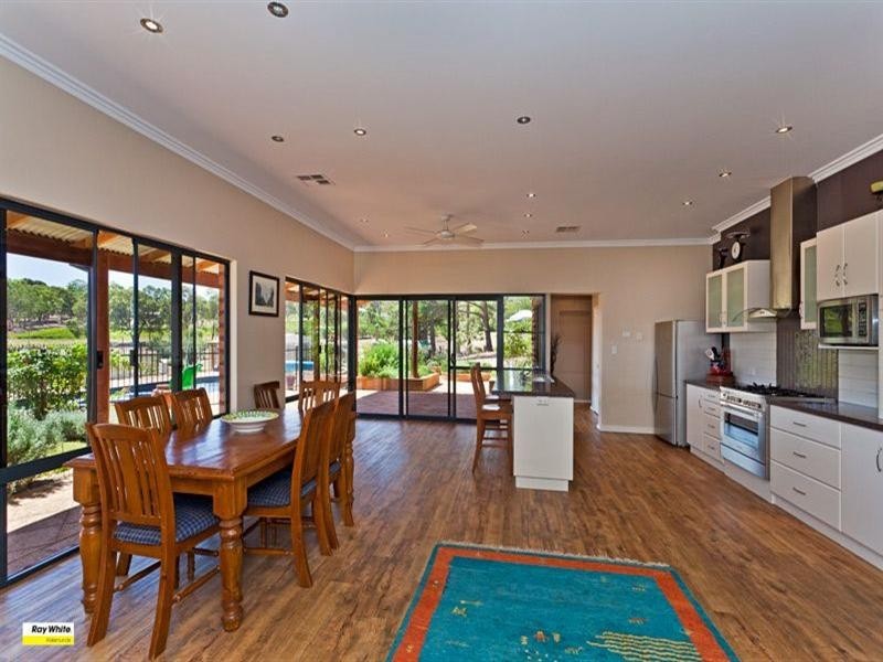 44 Carmel Road, Carmel WA 6076