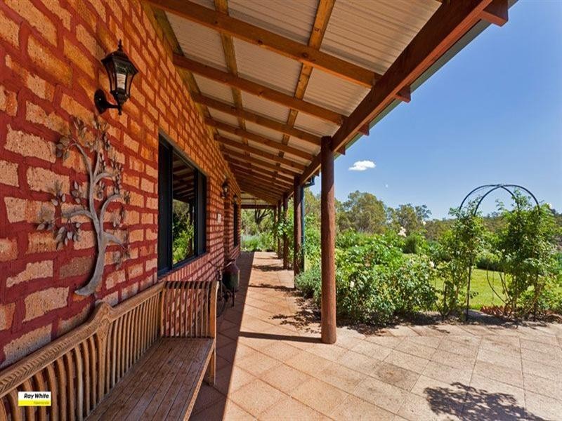 44 Carmel Road, Carmel WA 6076