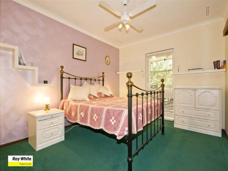 62 Chislehurst Road, Lesmurdie WA 6076
