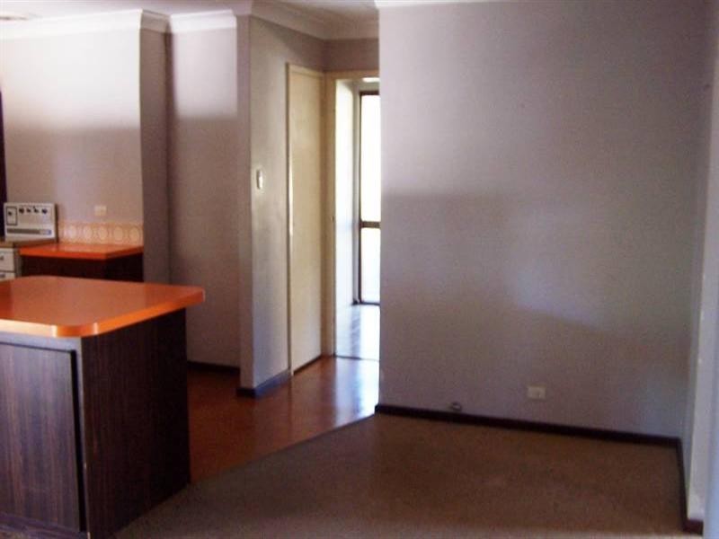 22 Ilex Way, Forrestfield WA 6058