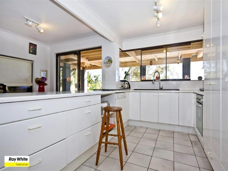 50 kalamatta Way, Gooseberry Hill WA 6076