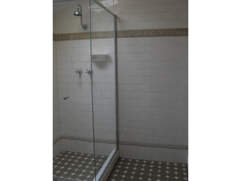 31 Crayden Road, Kalamunda WA 6076