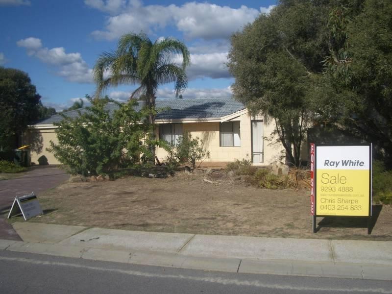 14 Vinca Way, Forrestfield WA 6058