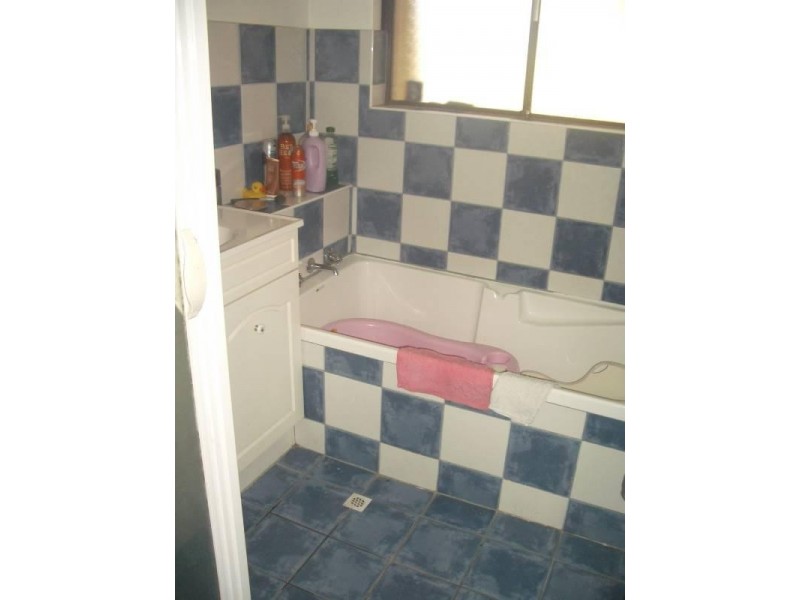 14 Vinca Way, Forrestfield WA 6058