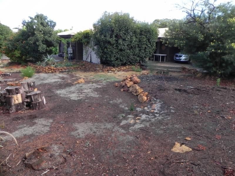 28 Barwon Street, Lesmurdie WA 6076