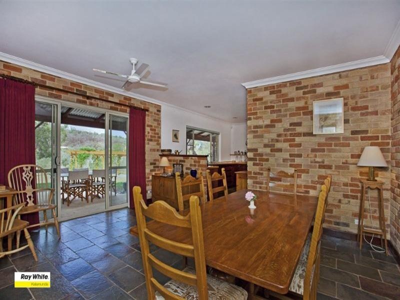 115 John Farrant Drive, Gooseberry Hill WA 6076