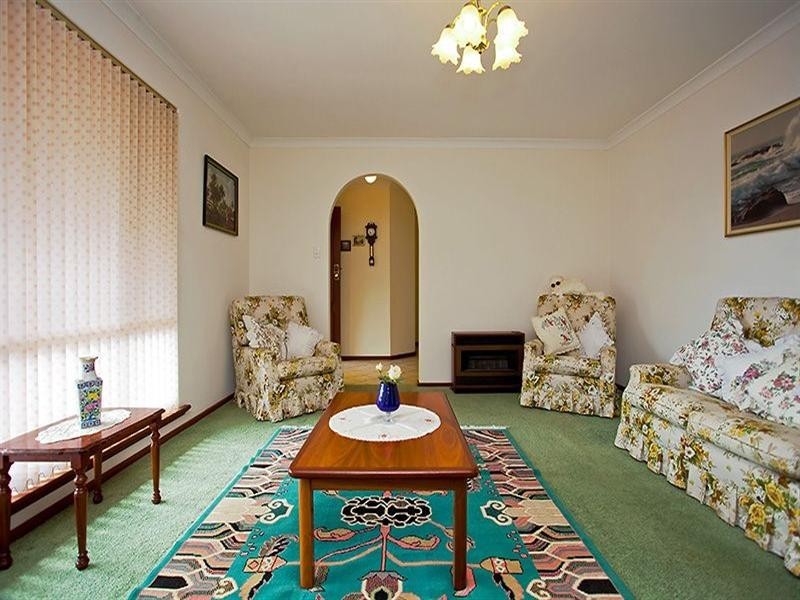 13 Temby Avenue, Kalamunda WA 6076