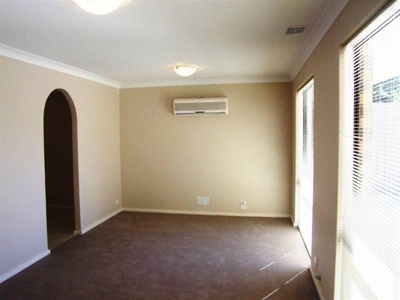 14 Abercorn Road, Forrestfield WA 6058