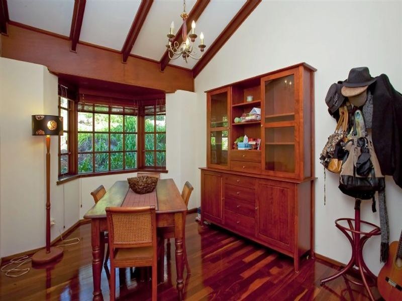 24 Bird Road, Kalamunda WA 6076