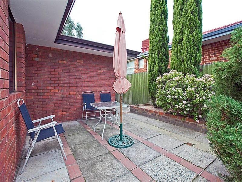 11 Glyde Road, Lesmurdie WA 6076