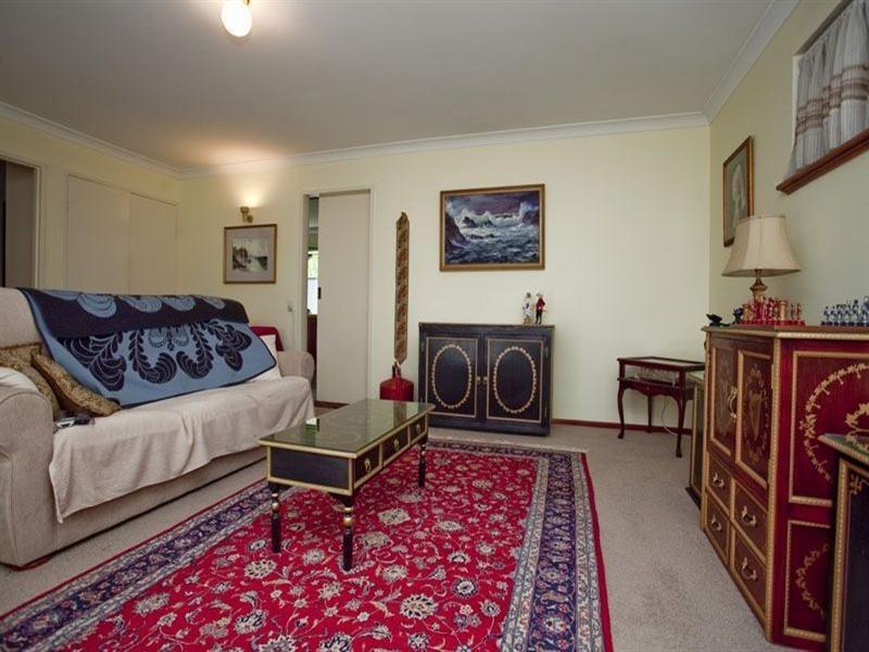 11 Glyde Road, Lesmurdie WA 6076