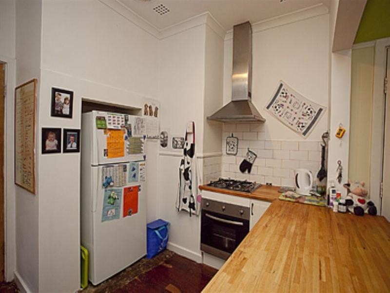 33 Urch Road, Kalamunda WA 6076