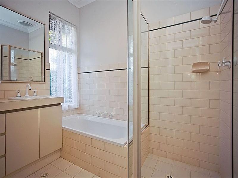 34 Williams Street, Kalamunda WA 6076