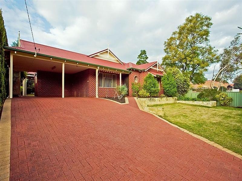 34 Williams Street, Kalamunda WA 6076