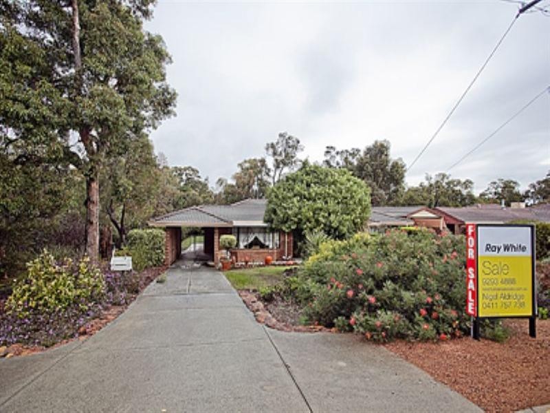 5 Urch Road, Kalamunda WA 6076