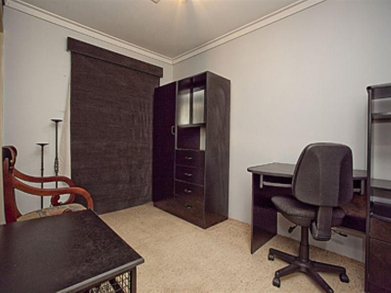 5 Urch Road, Kalamunda WA 6076