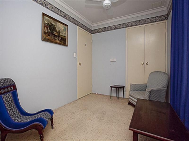 5 Urch Road, Kalamunda WA 6076