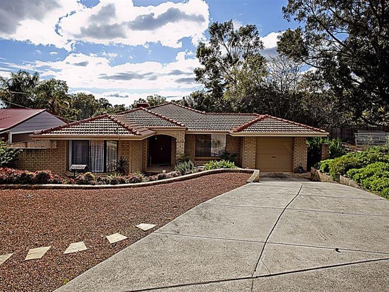 6 Tom Millar Close, Kalamunda WA 6076