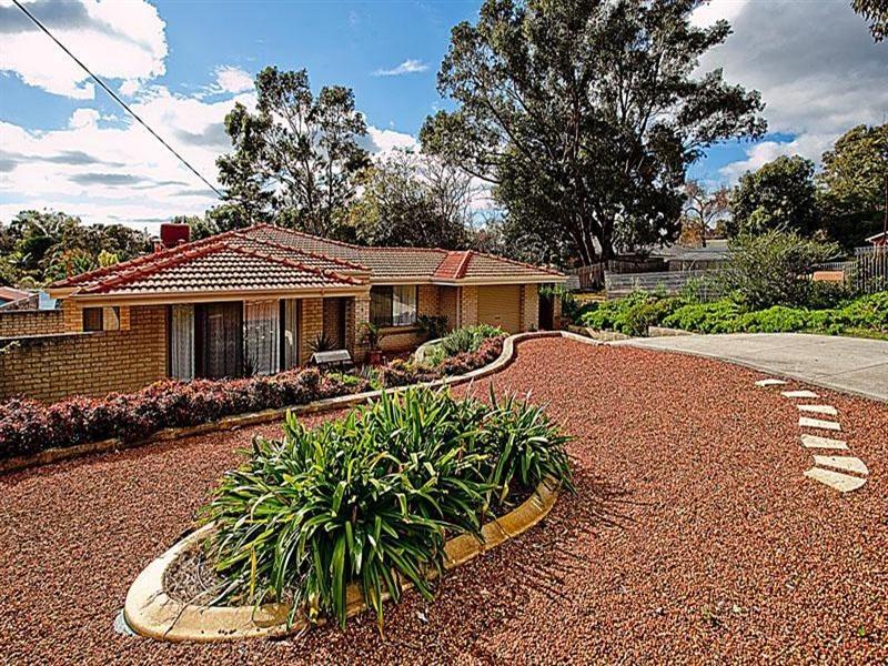 6 Tom Millar Close, Kalamunda WA 6076