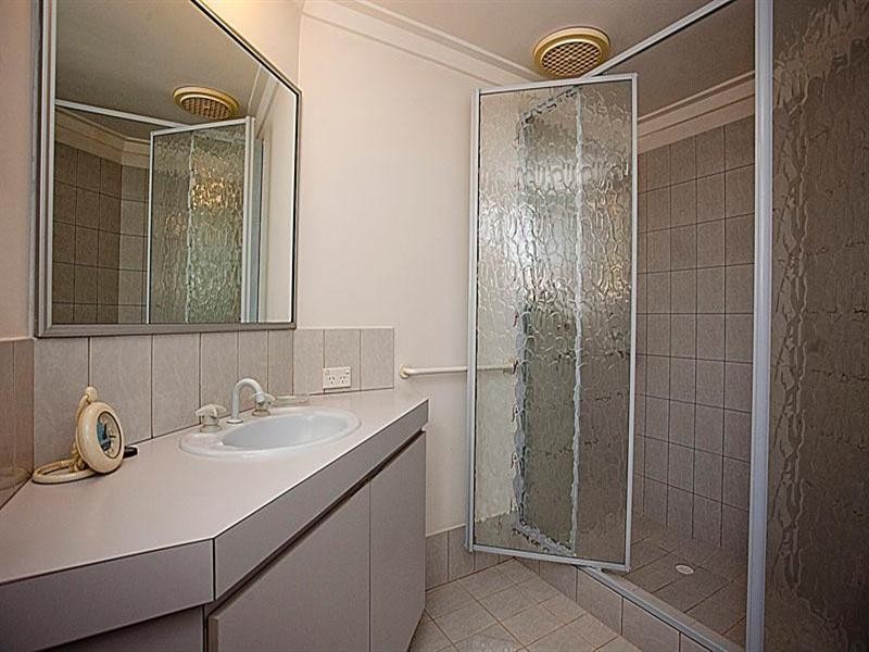 6 Tom Millar Close, Kalamunda WA 6076