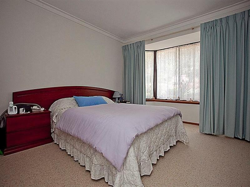 6 Tom Millar Close, Kalamunda WA 6076